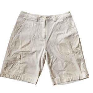 Woolrich Women's white Cargo Shorts size 12